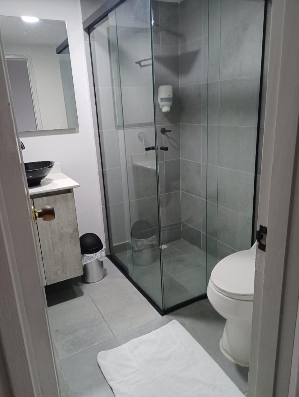 Hotel La Carpita Medellin Bagian luar foto