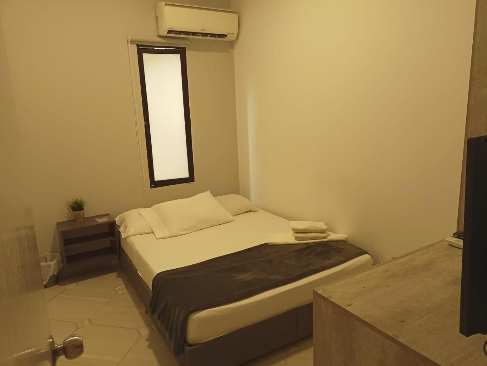 Hotel La Carpita Medellin Bagian luar foto